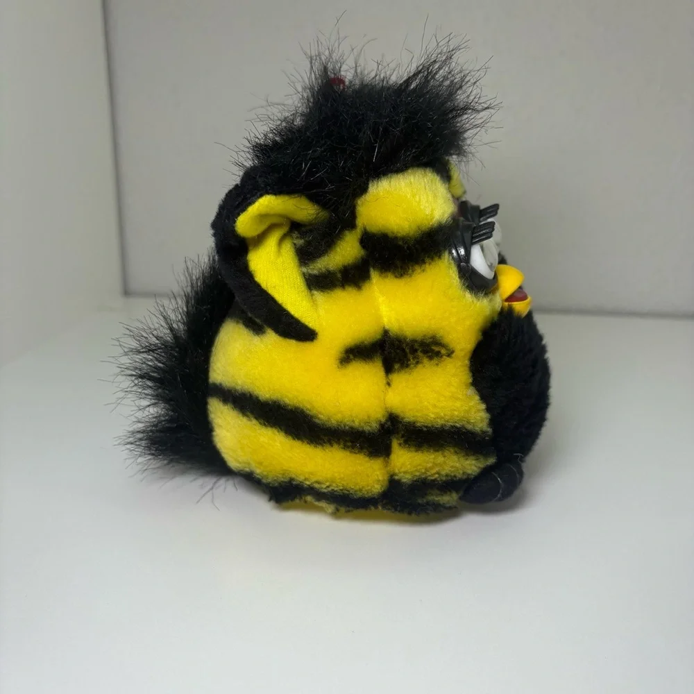 1999 Nanco Furby Bumblebee Plush Stuffed Toy Yellow Black Stripes